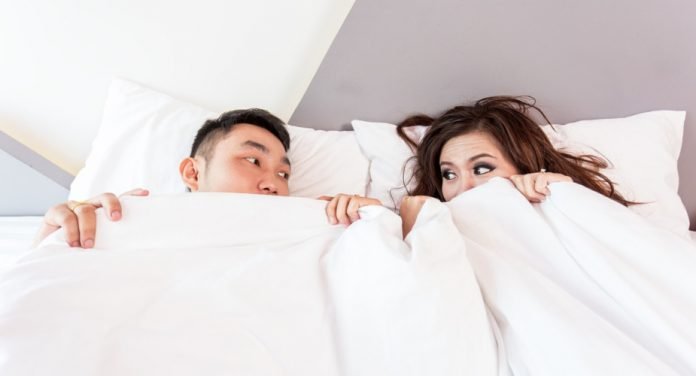 bed-1822497_1280 (2)