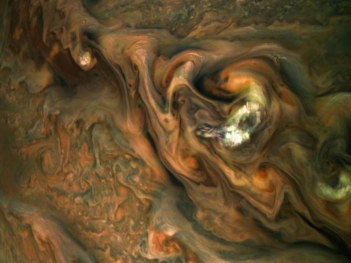 NuvensJupiter