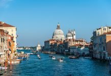 Veneza: opulência e caos