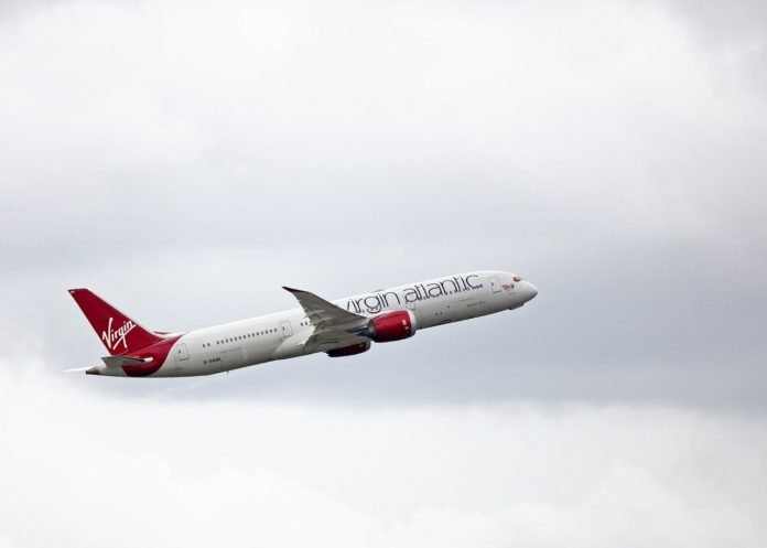 plane-4253710_1280