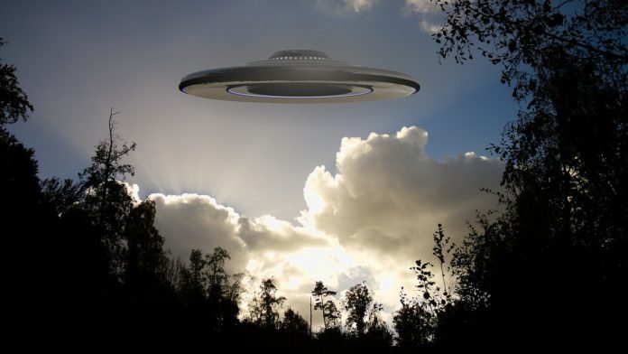 ufo-1784349_1280