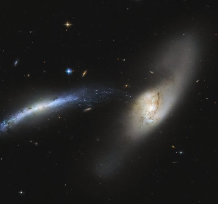 HubbleTrombaDAgua