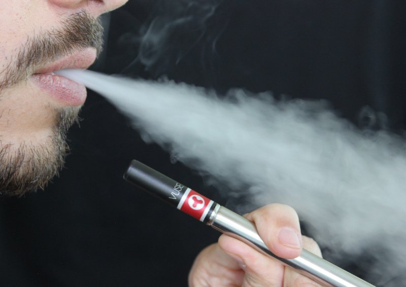 Cigarro eletrônico pode aumentar risco de impotência - Planeta