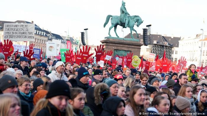 Dänemark sagt Feiertage ab, um Verteidigungsausgaben zu finanzieren
